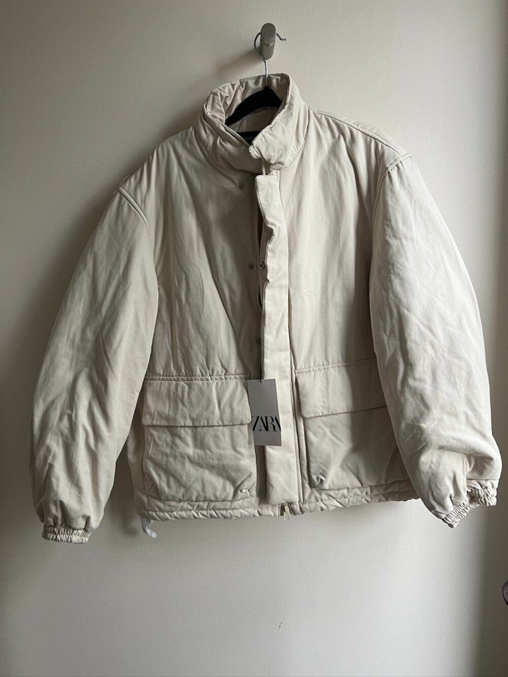 Zara Men's Ivory Off-White Puffer Jacket Size S